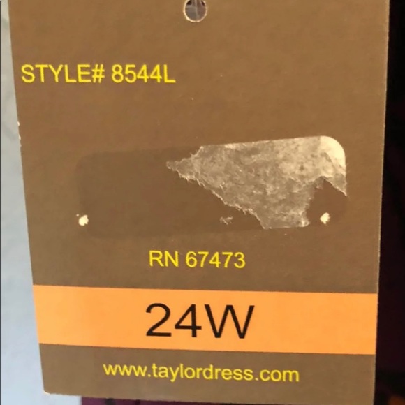 Sleeveless Dress, Plus Size - Picture 3 of 3